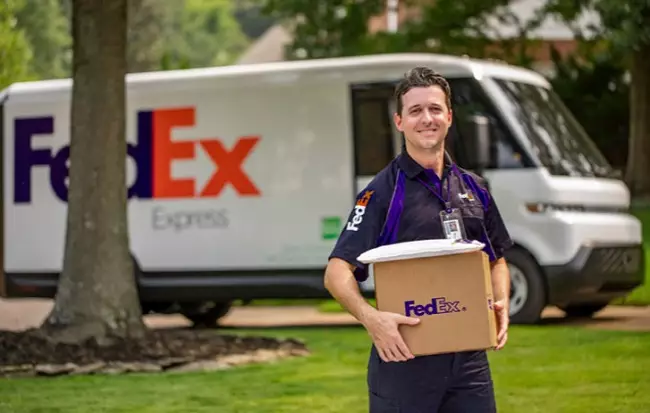 Working at FedEx: Opportunities and Benefits